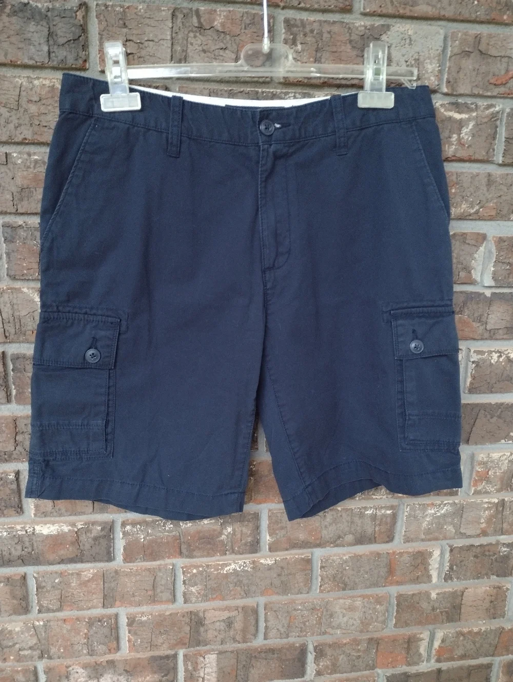 Tommy Hilfiger Classic Fit Cargo Shorts Mens 33 Navy Blue Hiking Camping Outdoor